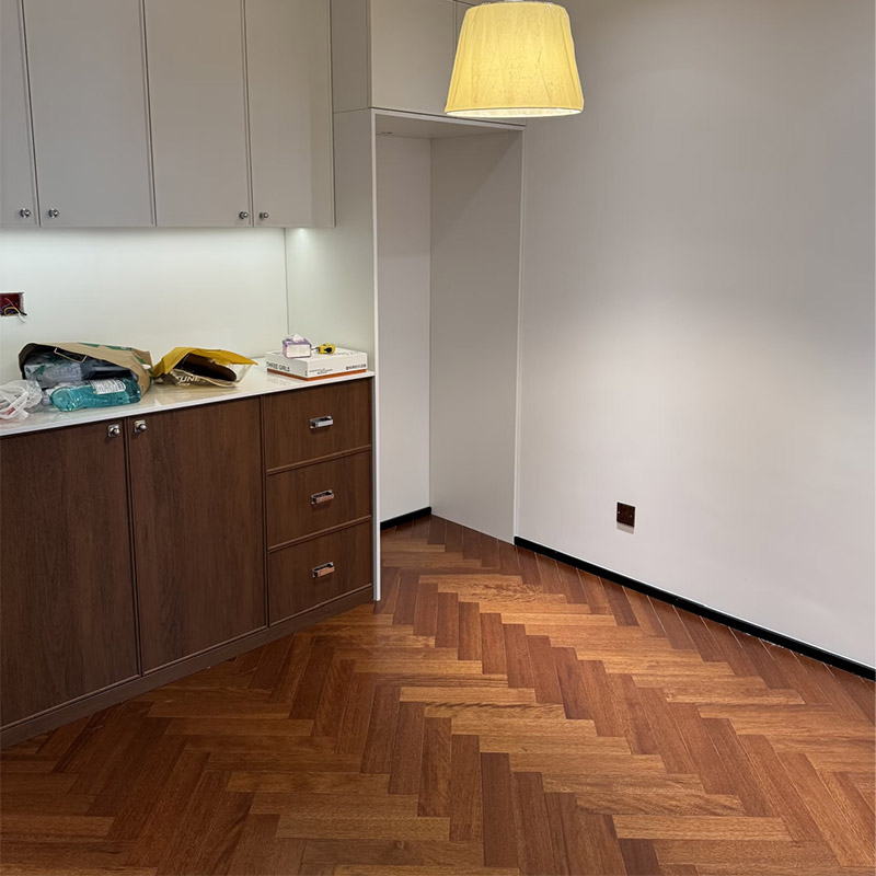 Visgraat massief houten vloeren